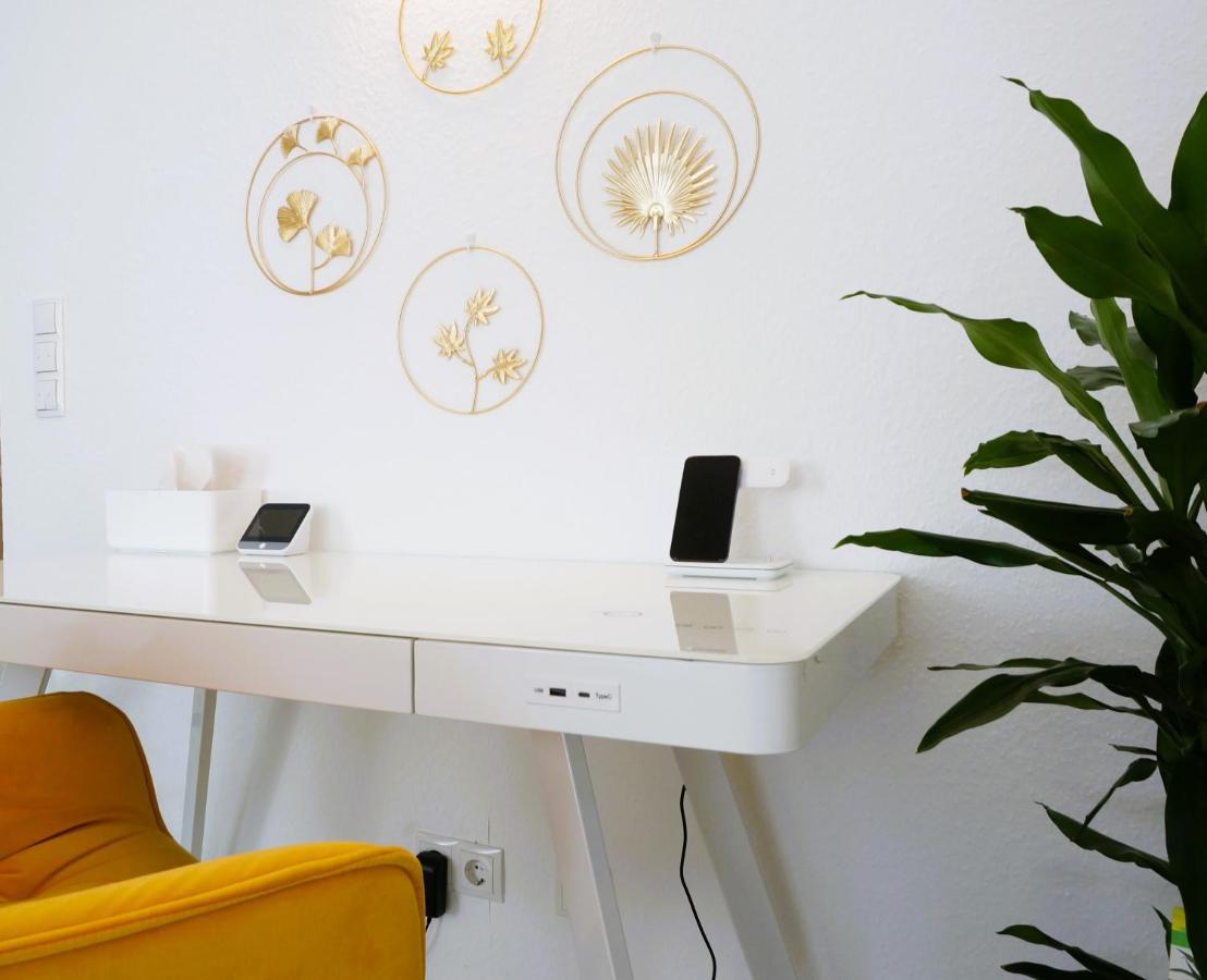 Mein Apartment Flowers Mit Kamin, Bis 10 Personen Frankenthal  Bagian luar foto