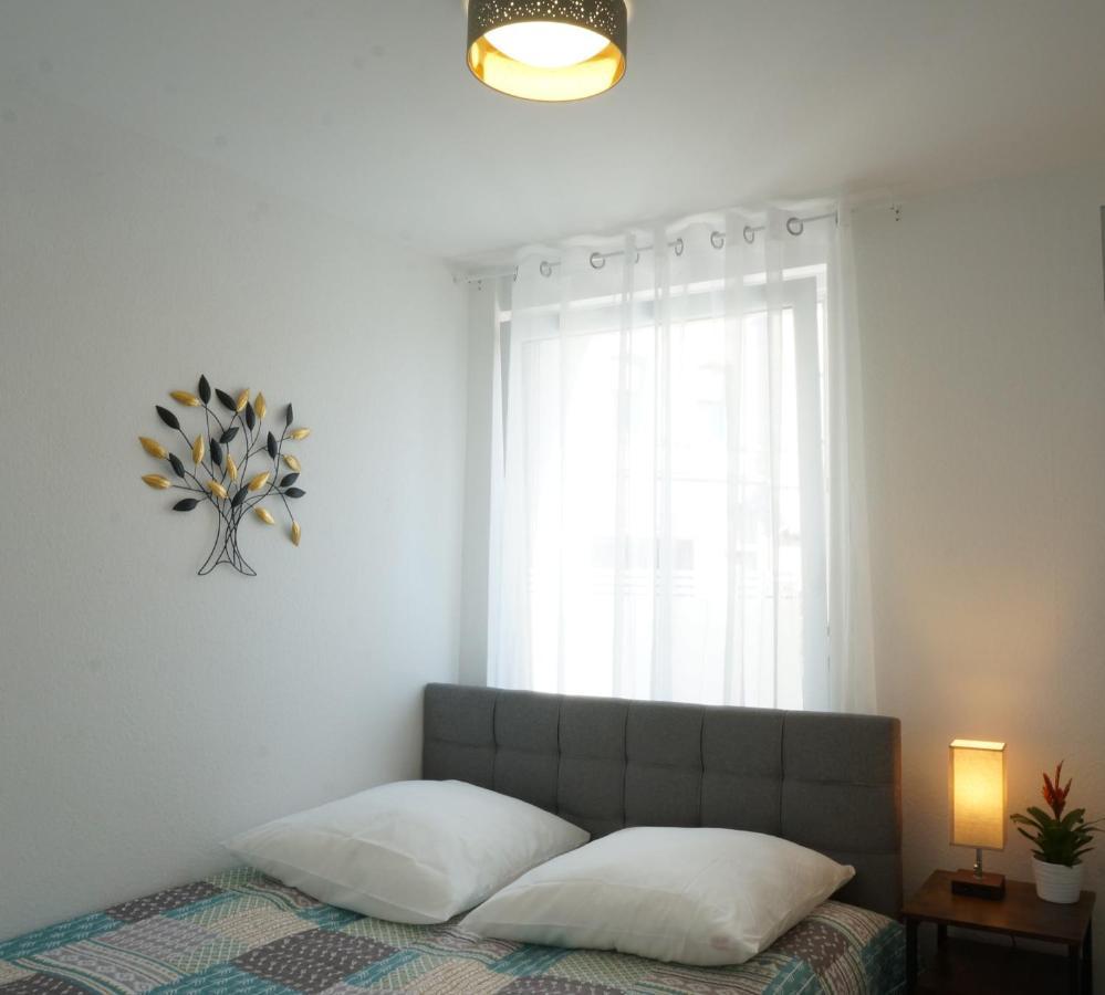 Mein Apartment Flowers Mit Kamin, Bis 10 Personen Frankenthal  Bagian luar foto