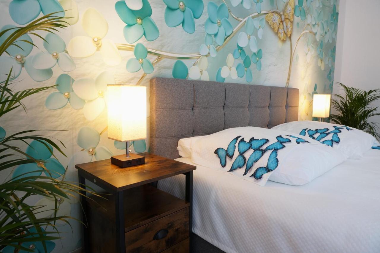 Mein Apartment Flowers Mit Kamin, Bis 10 Personen Frankenthal  Bagian luar foto