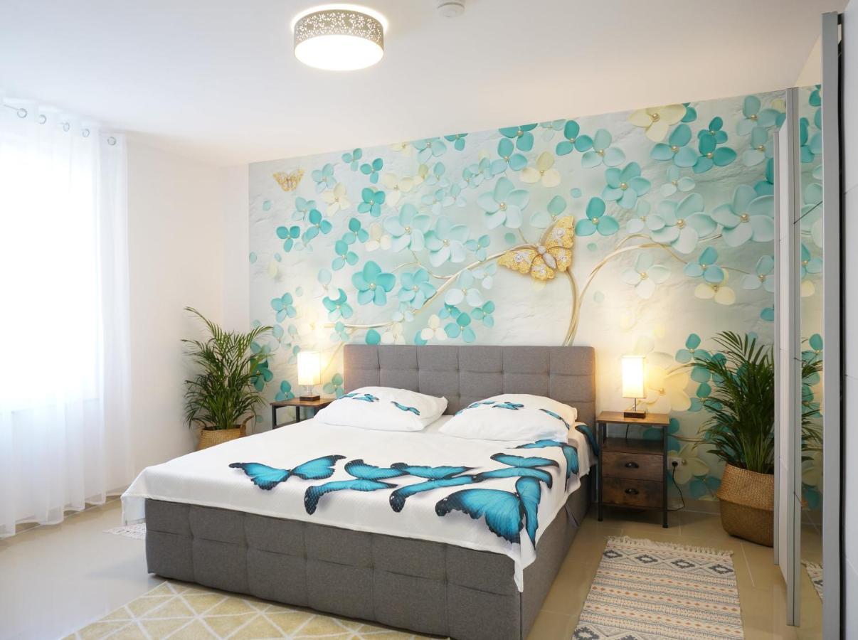 Mein Apartment Flowers Mit Kamin, Bis 10 Personen Frankenthal  Bagian luar foto
