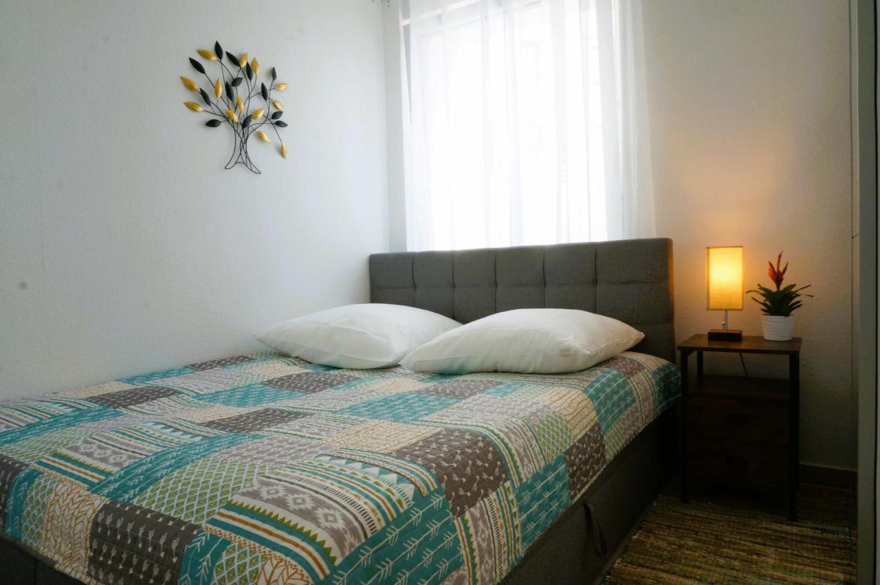 Mein Apartment Flowers Mit Kamin, Bis 10 Personen Frankenthal  Bagian luar foto