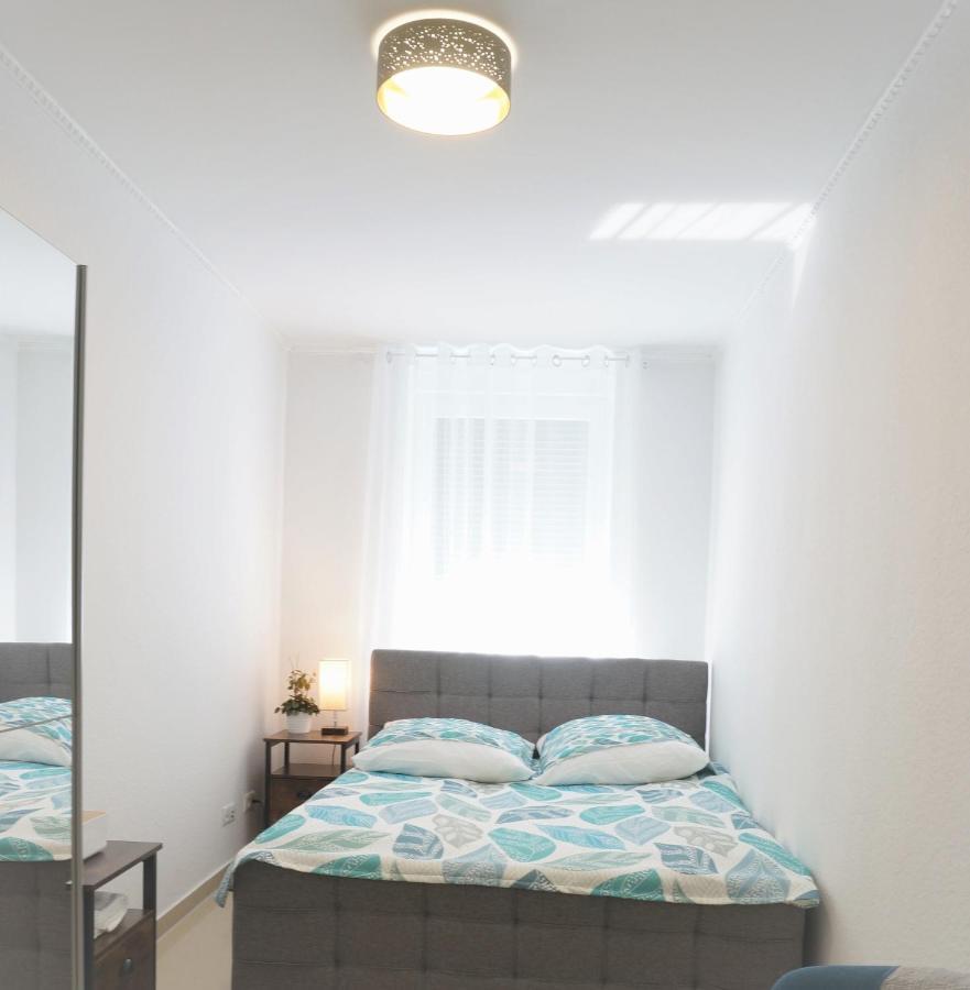 Mein Apartment Flowers Mit Kamin, Bis 10 Personen Frankenthal  Bagian luar foto