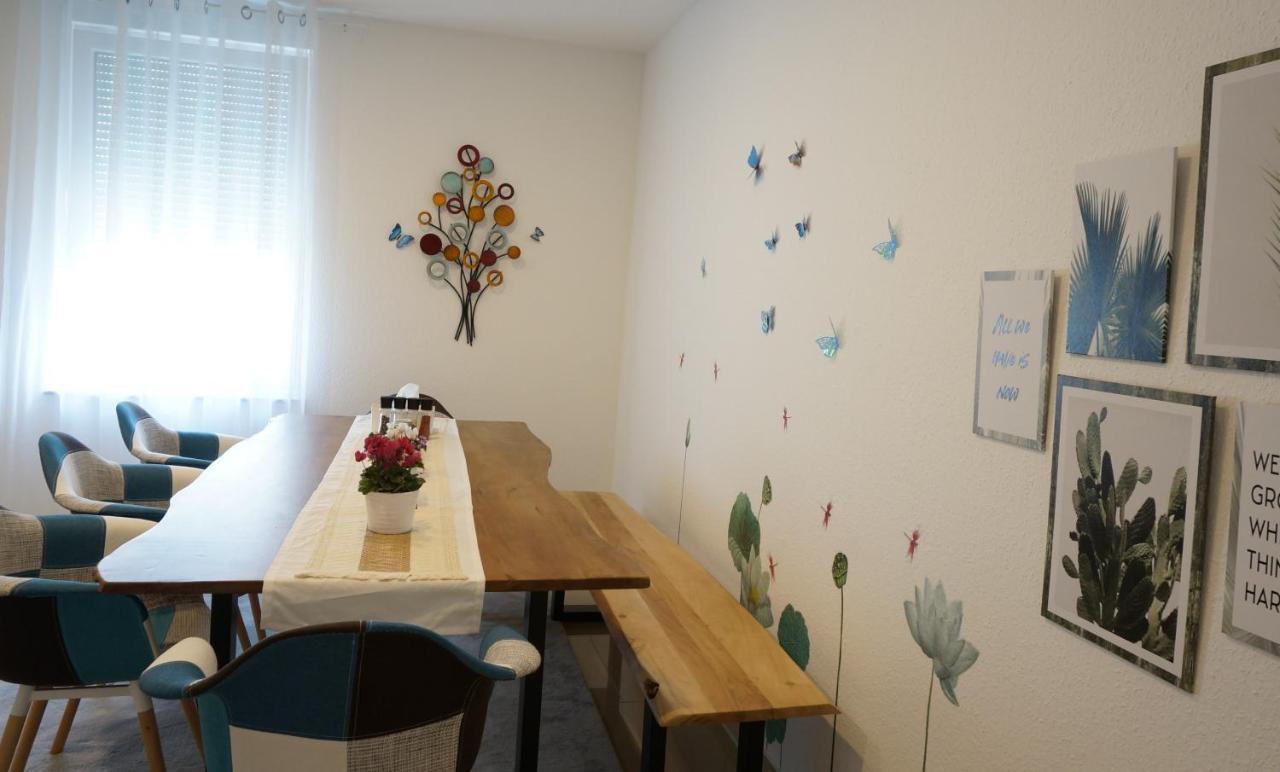 Mein Apartment Flowers Mit Kamin, Bis 10 Personen Frankenthal  Bagian luar foto